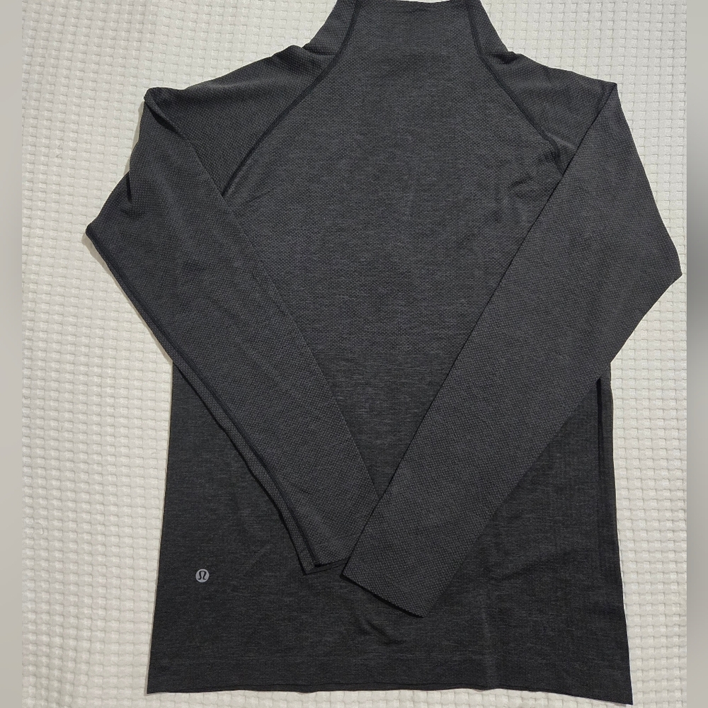 lululemon athletica Dark Gray Long Sleeve Shirt - Picture 2 of 6